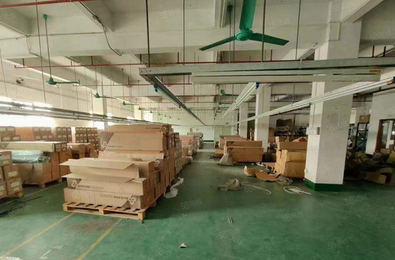 大岭山杨屋高速口附近，楼上精装修小面积厂房出租 超低价