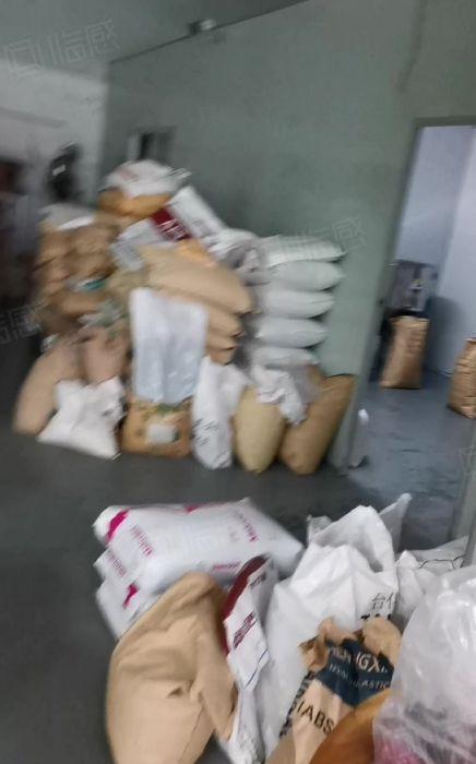 小面积带行车 大岭山临深方向一楼500平厂房出租位置好价低