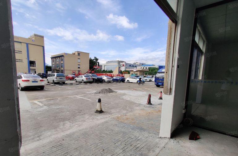 颜屋工业区主干道边新出超大空地园区标准厂房500平现成装修