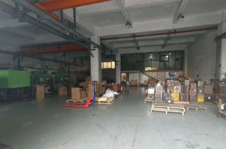 大岭山杨屋标准厂房出租一楼小厂房仓库出租带行车办公室精装修