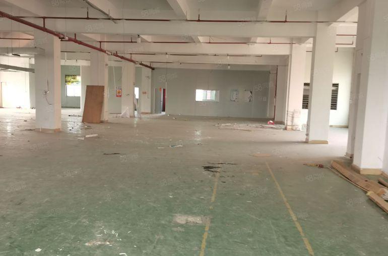 石碣工业园区楼上1200平方 实量面积，现城装修，水电齐全