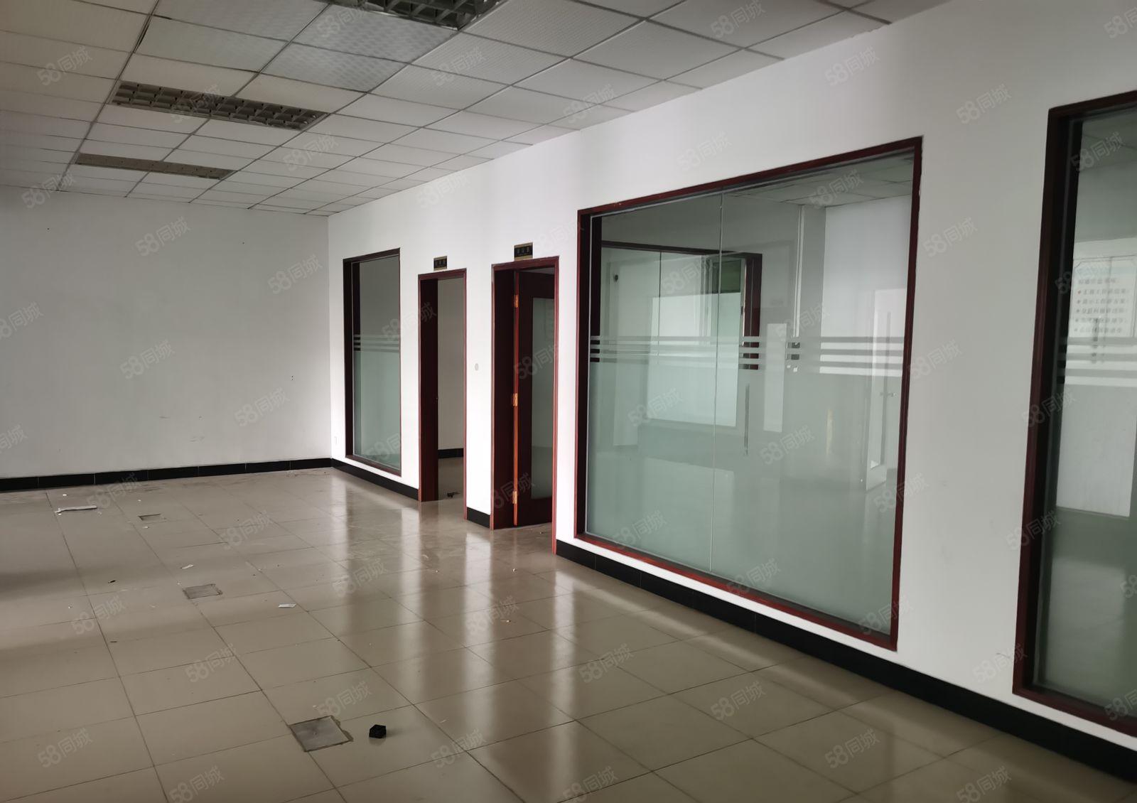 新！笋！推荐独院工业区一楼2100方可整租可分租形象佳有车位