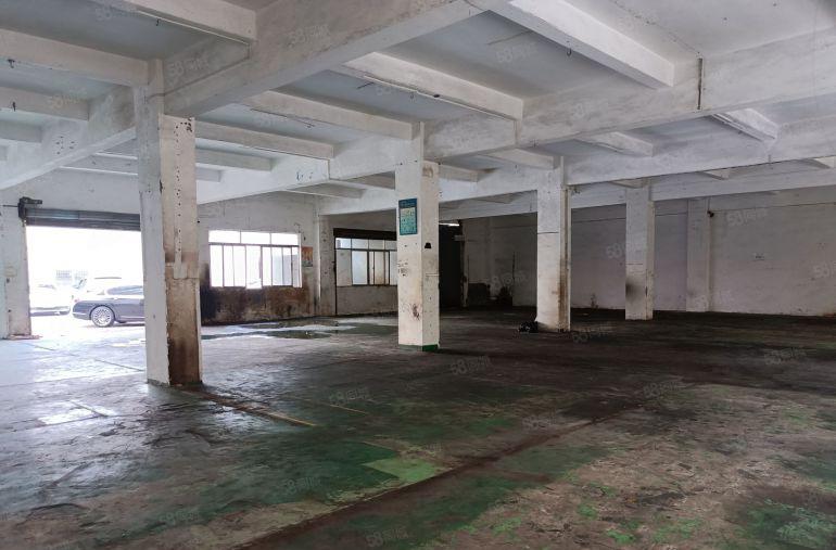 石碣独门独院标准厂房650平方，水电办齐全，价格实惠！！