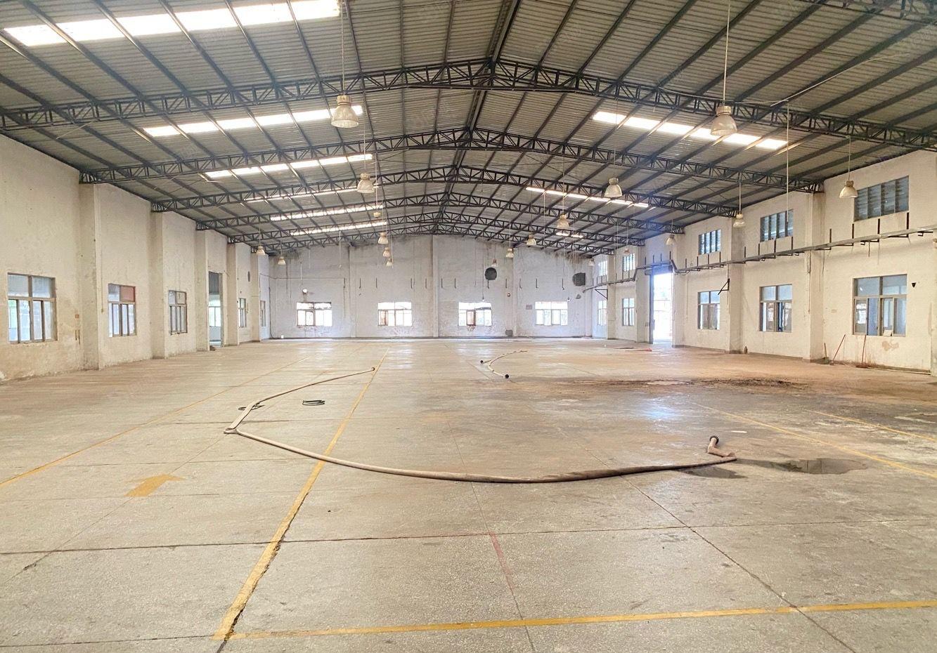 形象好石龙新出钢结构低价厂房出租可分租设备五金仓库出租空地大