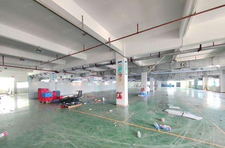 急租！ 三中村一楼2000平厂房出租，层高6米，现成航车！