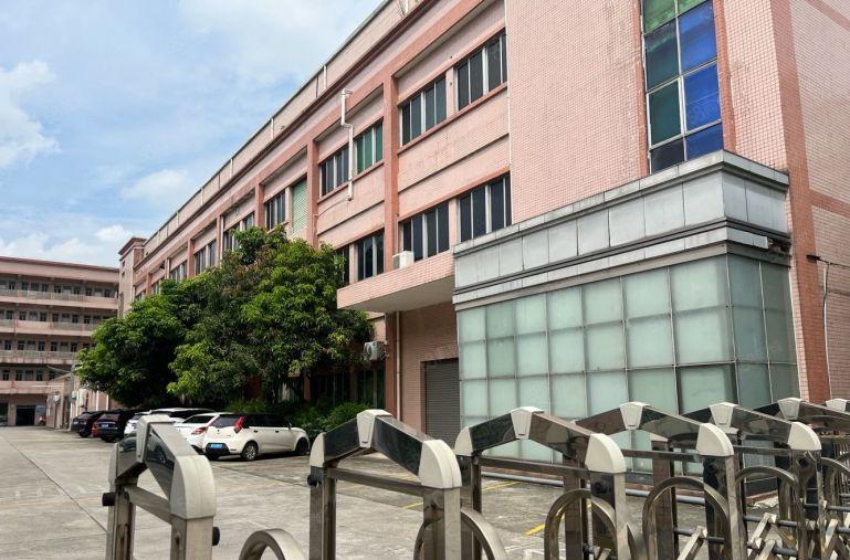 10元出租清溪原房东独院1到3楼各1300平米可分租交通方便