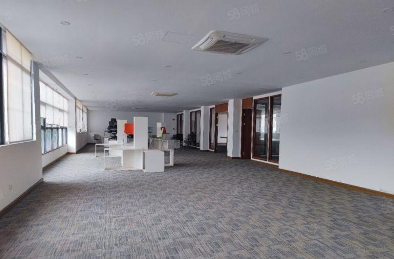 清溪青皇原房东独院厂房总面积17000平方。大小分租