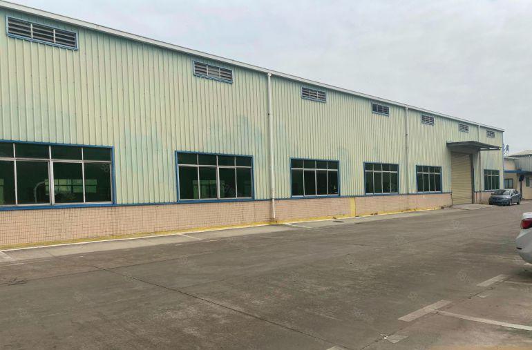 清溪镇本地房东！单一层8米高1000平方米，带一部5吨天车