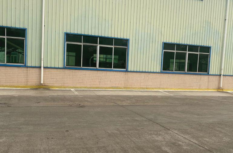 清溪镇单一层8米高带行车1000平出租，适合模具注塑CNC等