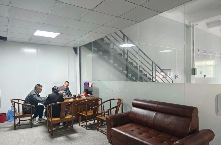 带行车！拎包入厂！清溪一楼6米高精装修标准700平厂房出租