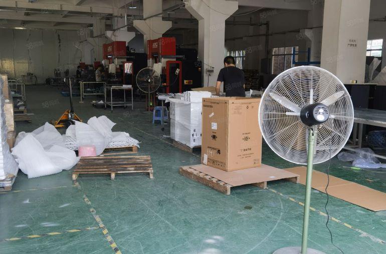 清溪三中原房东独院厂房出租1900平方，带牛脚环评空地超大