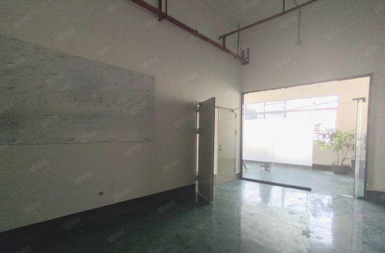 东莞清溪厂房出租388平，4600打包，现成办公室，