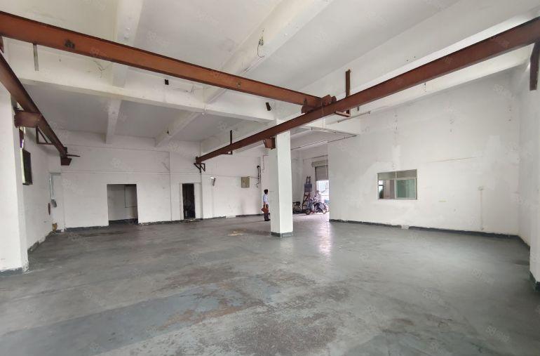 清溪大利村标准一楼380平厂房出租，带装修办公室