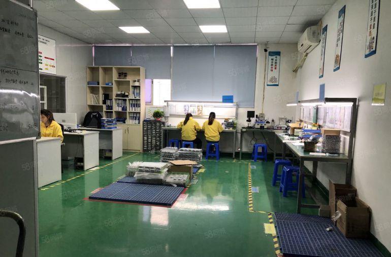 清溪三中新出原房东楼上1600平带装修厂房仓库出租，直接生产