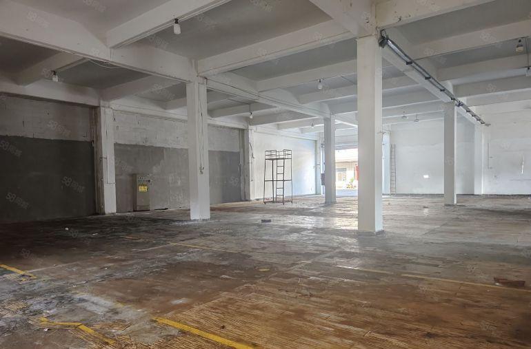 清溪一楼高6米标准1150平厂房出租，装修办公室，主线到车间