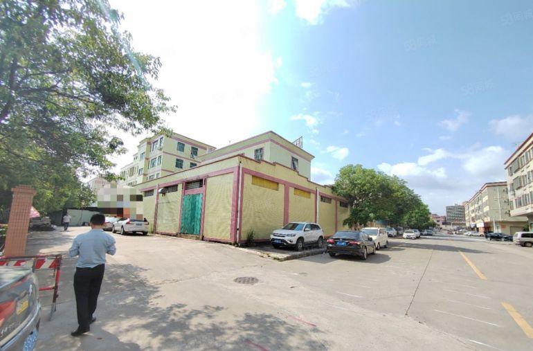 低价出租1400平红本厂房独院可分租水电齐全空地大主干道边上