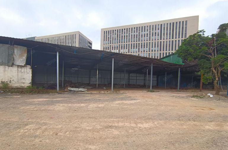 厂房仓库出租！清溪钢构加空地3000平空地可硬化800平起租