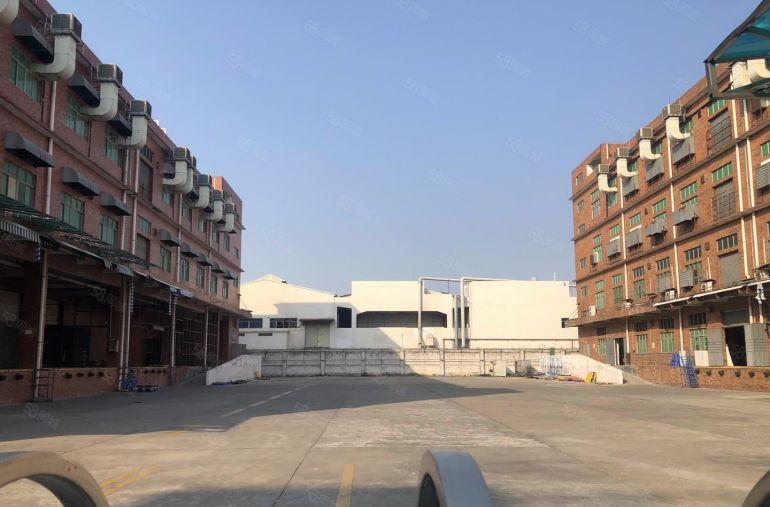 电商仓库物流仓出租，清溪新出5000平带卸货平台厂房仓库出租