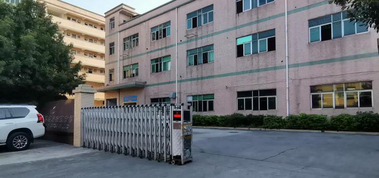 15元清溪三中8000平独门独院原房东厂房出租可分租空地大