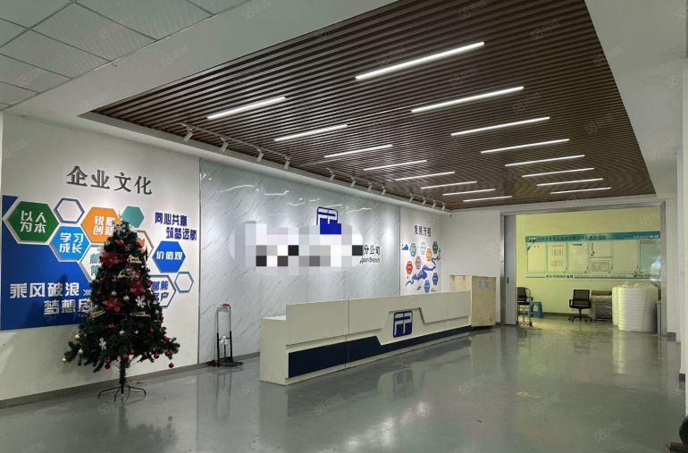 9元清溪三中一房东楼上2000平带精装修实际面积厂房仓库出租