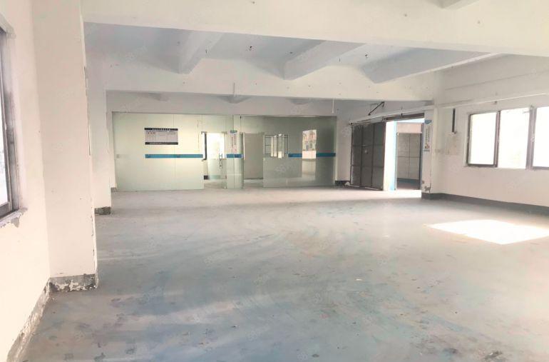 东莞市清溪镇重河村二楼带装修厂房300平米招租