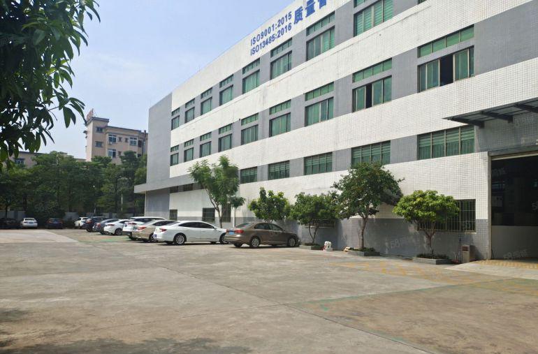 清溪三中标准一二楼1500平现成装修带行车13块钱厂房出租