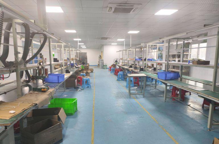 13元起原房东高速口带装修楼上1600平方米厂房出租分租