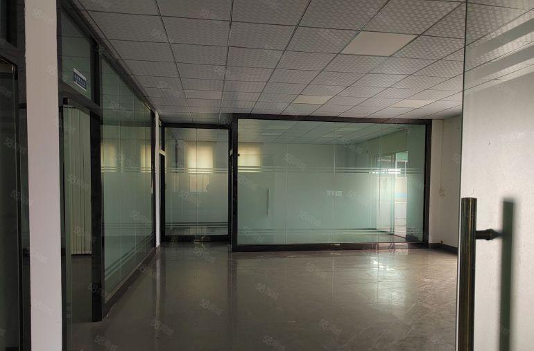 清溪镇土桥村 原房东标准独院4800平低价出租 带装修办公室