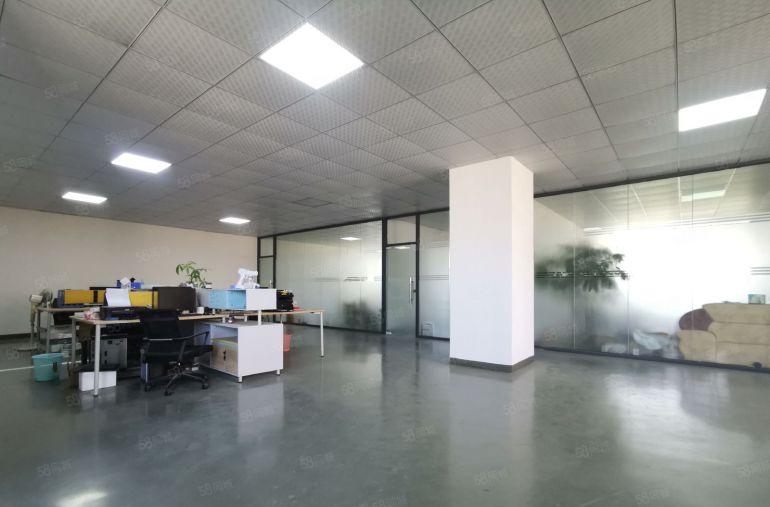 清溪三中原房东3楼830平带装修，精装如图适合各种行业