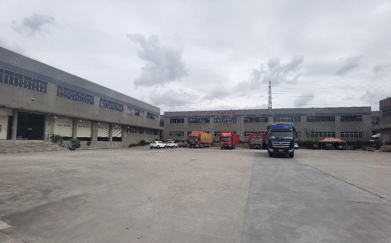 12米高标准厂房一层招租，有卸货平台，空地超大，交通方便！