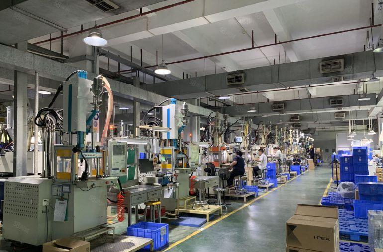 清溪镇三中村一二楼各3000平厂房仓库出租