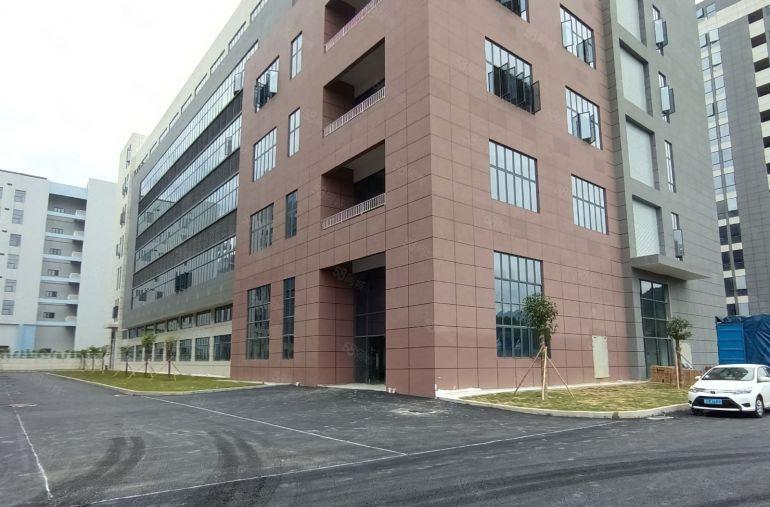 清溪镇中心全新红本上市公司形象独院12万平独栋3万厂房出租