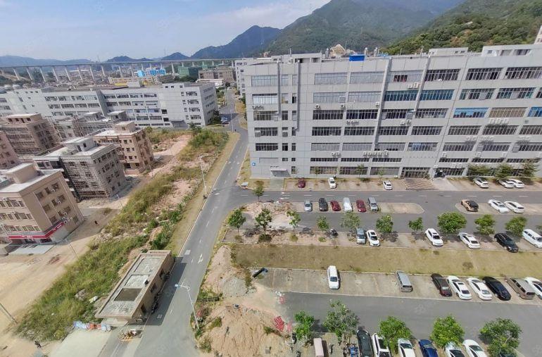 清溪环保工业园可做电池厂房出租1103精装修可分租