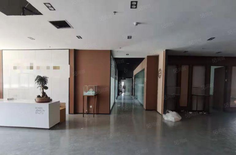 清溪高速口罗马新出原房东楼上3000平厂房仓库出租，拎包生产