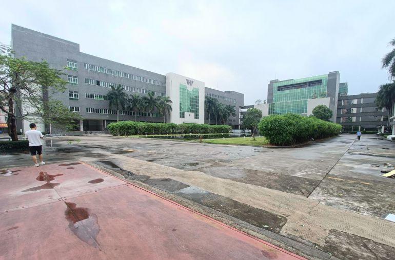 清溪镇三中村新出楼上3000平，精装修，俩台标准3顿货梯