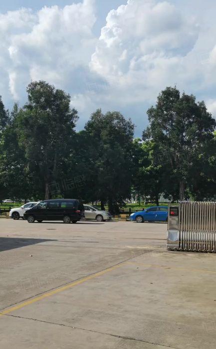 清溪青皇新出独院厂房3层8800平出租可分租 带电池牌