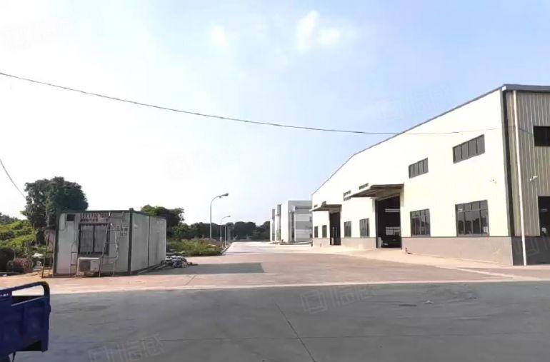 横沥原房东自建厂房高度13米柱间距宽空地超大好停车上市公司形