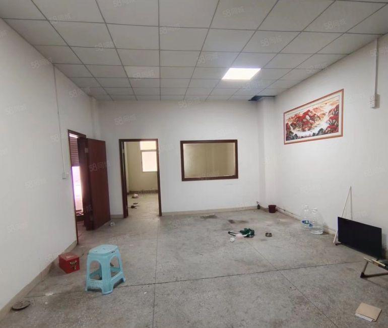 横沥厂房出租低价出租独门独院分组一楼高度7.5米800平方