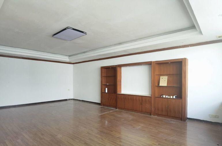 横沥4200平钢构现成装修办公室水电齐全实际面积独院厂房出租