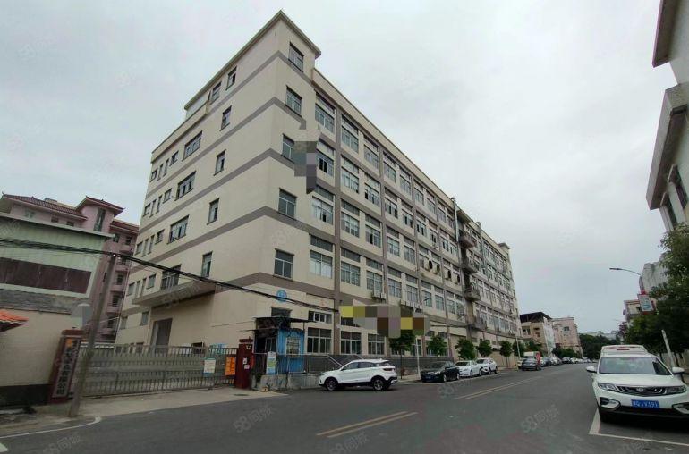 横沥镇西城工业区内，精装修独院标准厂房低价出租