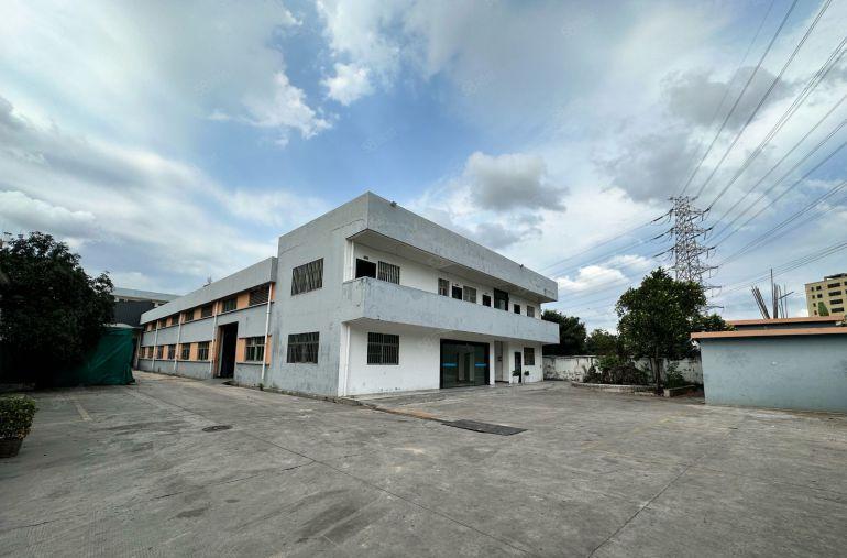 横沥镇高速路口原房东独门独院重工业厂房出租4200平方