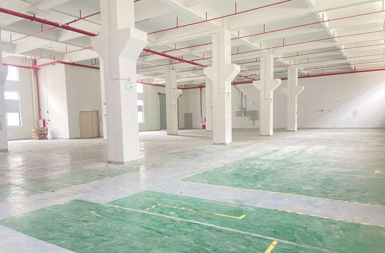 厂房出租原房东一楼带牛角 适合注塑五金模具冲压等重工业