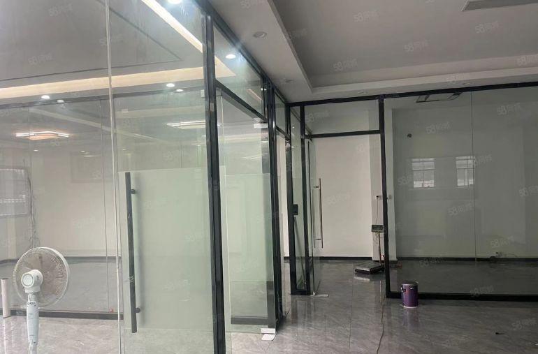 出租|横沥模具城低价标准厂房出租，可分租500至2000平