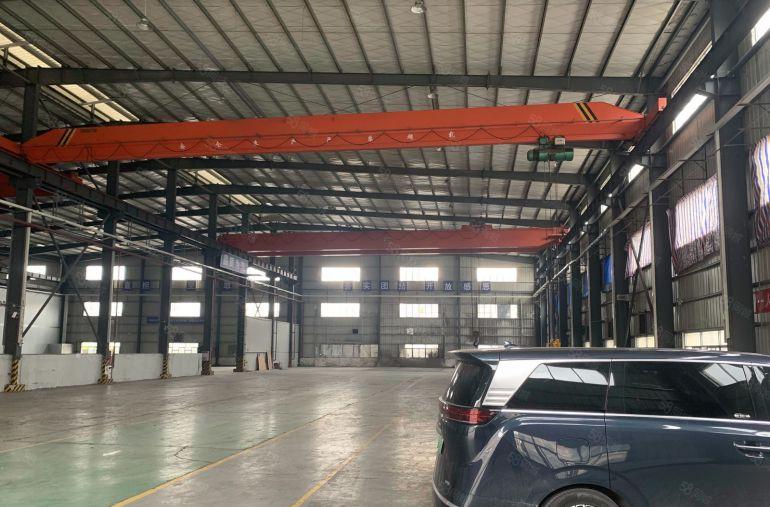 滴水12米单一层独院厂房出租 工业用地 带4部航车