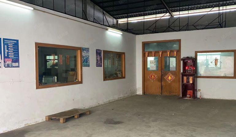 横沥镇新四村独门独院厂房出租1800平，水电齐全工业用地