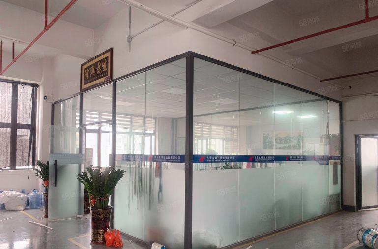 横沥镇楼上带现成办公室装修厂房  出租可分租