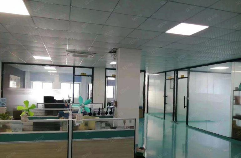 横沥镇新出原房东1000平方厂房出租，带精装修，水电齐全