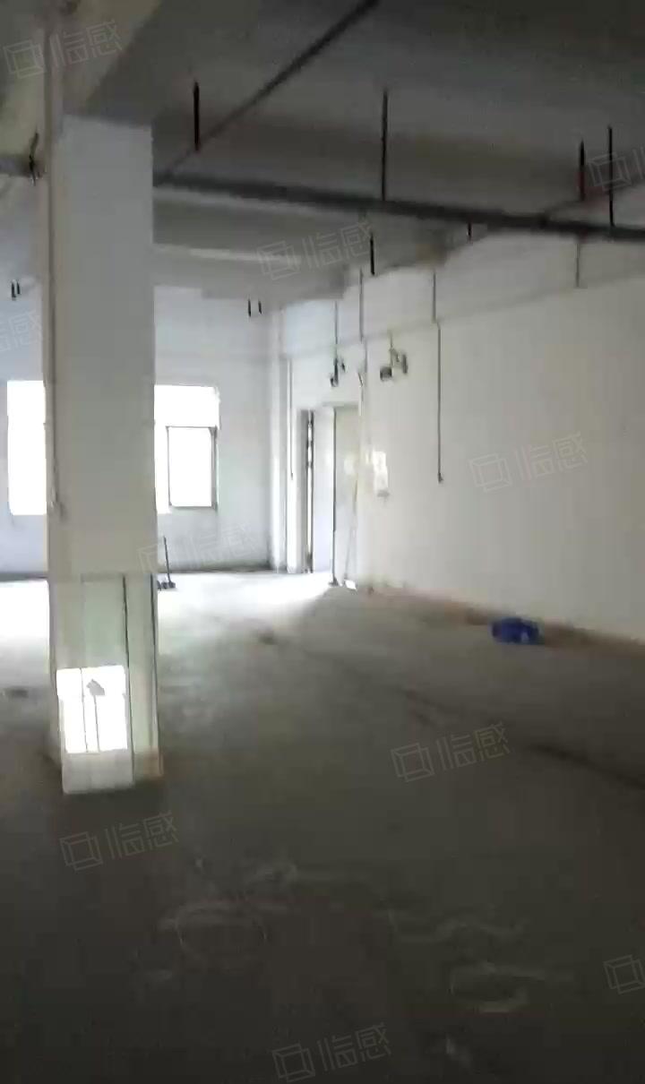 低价厂房出租2000平现成喷油环评大小可分