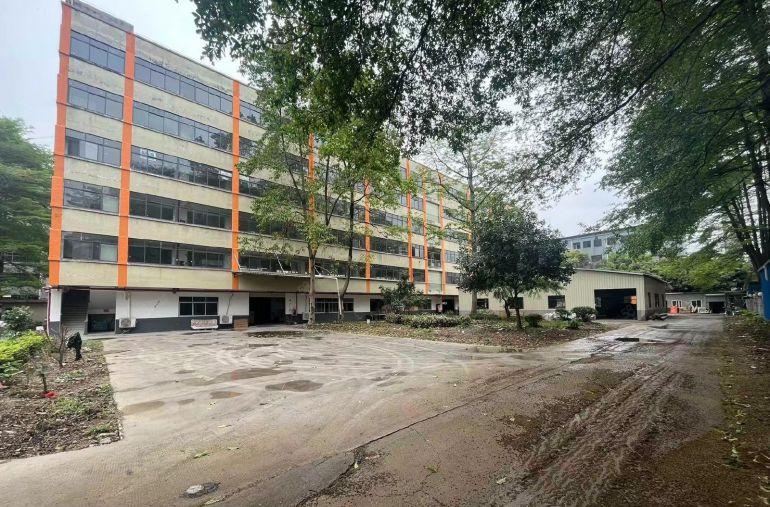 横沥新空原房东一楼简易铁皮厂房出租，水电齐全空地可进大车