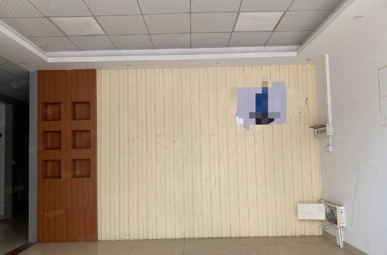 横沥镇靠近石排一楼6米高2000平厂房低价出租